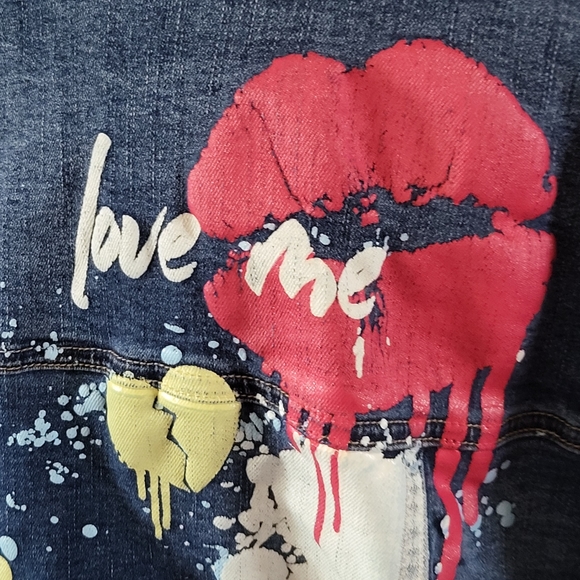Ashley Stewart Blue Denim Grafitti Style Denim Jacket Size: 26/28 (NWT) - Picture 8 of 16